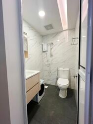 Kew Vale (D16), Terrace #588106561